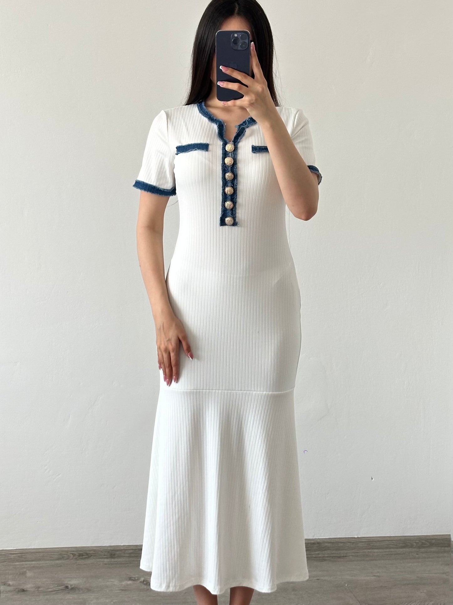 NONAME ruha, M