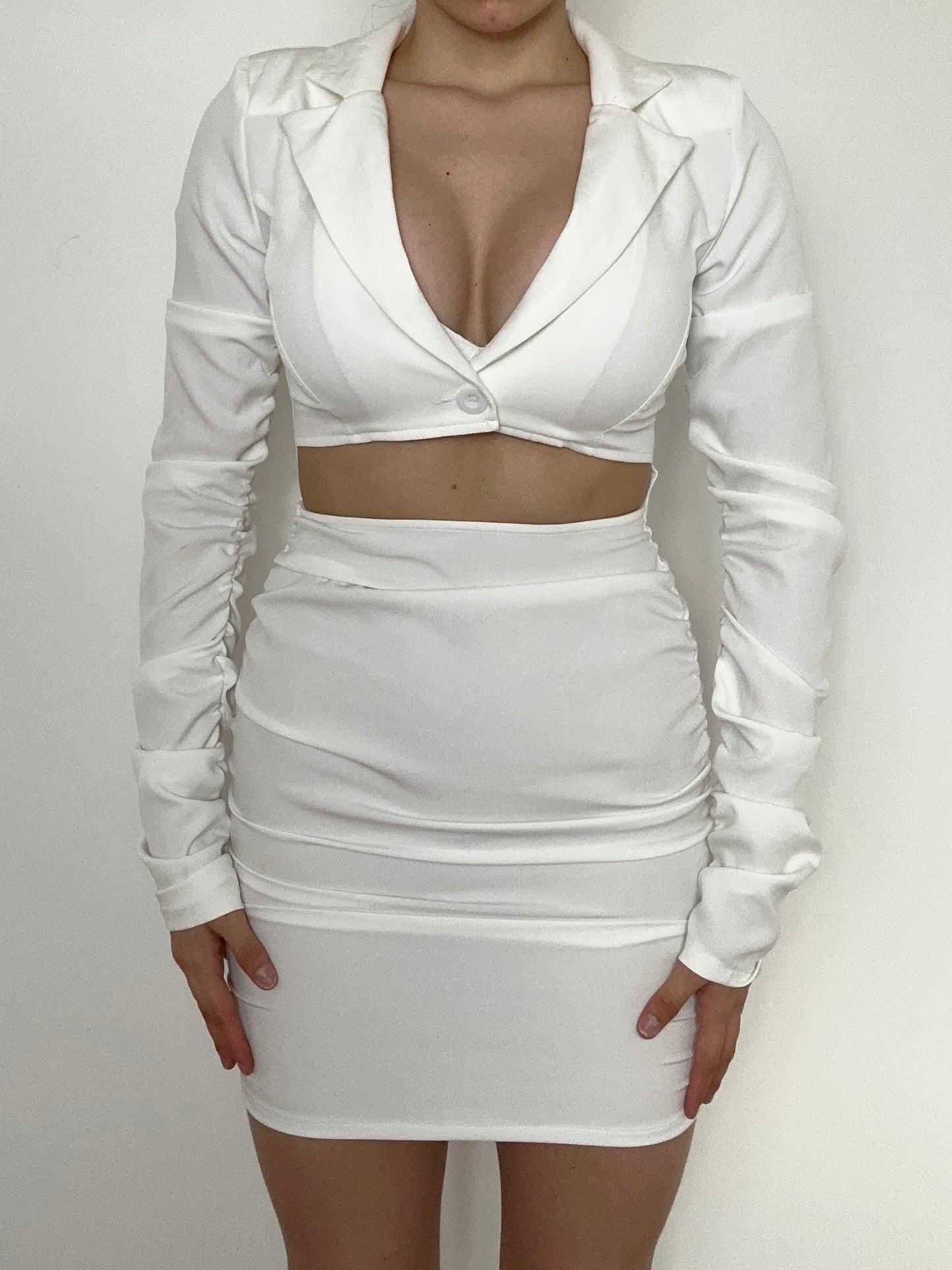 PRETTYLITTLETHING ruha, S