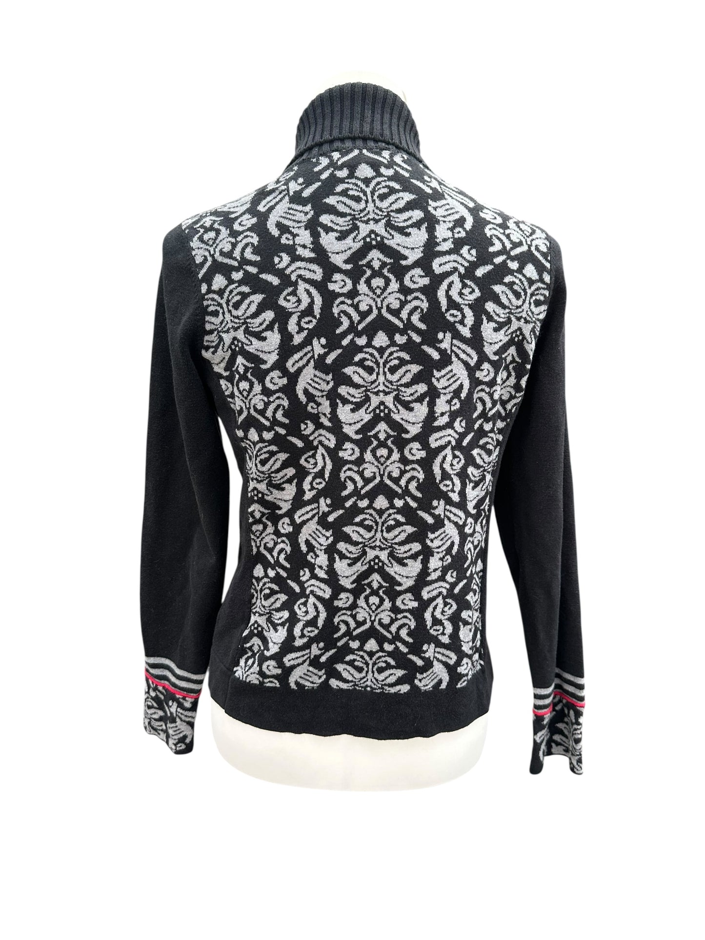 Pullover, M